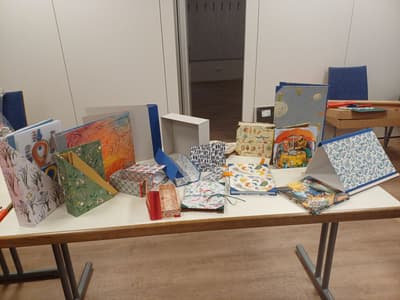 Kreativ mit Papier und Pappe
