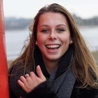 Paula Zobott